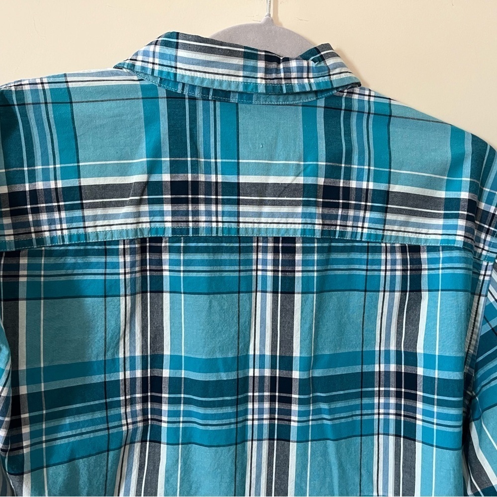 NWT Men's Urban Pipeline Turquoise Plaid Shirt Size Medium - Picture 2 of 13